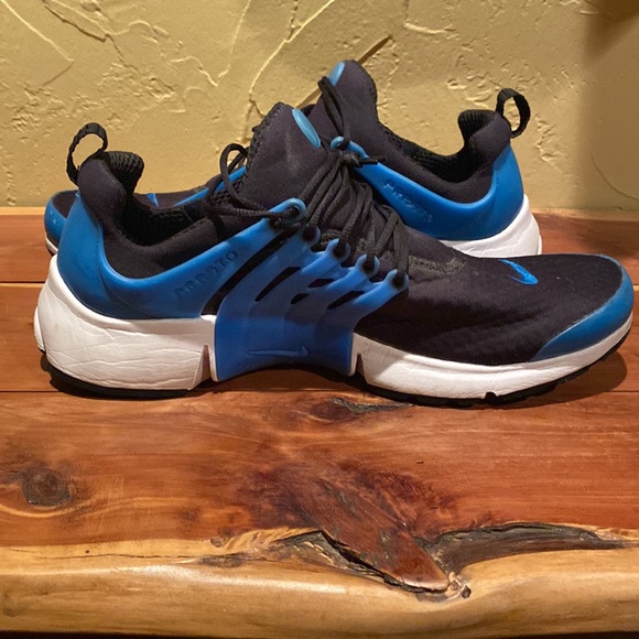 Nike Air Presto Black and Blue - Picture 4 of 4